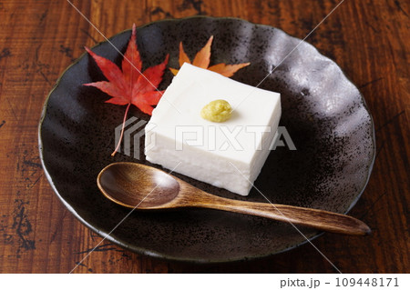 美味しい高野山の胡麻豆腐 109448171