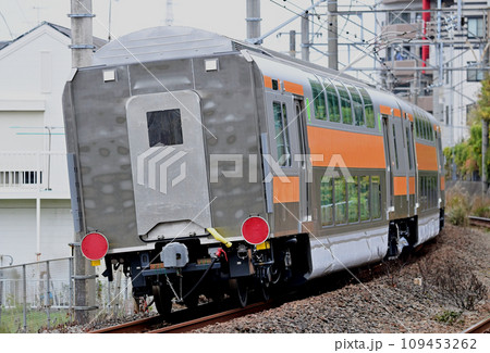 横須賀線 北鎌倉ー大船 JR貨物 DD200-19(愛知)+JR東日本 サロE233(豊田) 甲種 横須賀線 北鎌倉ー大船 JR貨物 DD200-19(愛知)+JR東日本 サロE233(豊田) 甲種 109453262