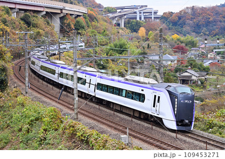 中央本線　高尾ー相模湖　JR東日本　E353系　S105編成（松本）　あずさ　かいじ 109453271