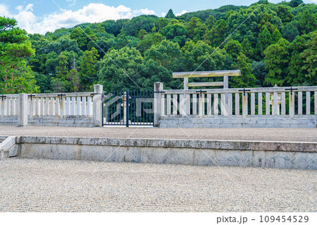 大阪府羽曳野市　第十五代応神天皇　惠我藻伏崗陵 109454529