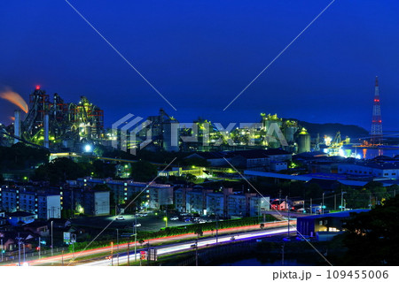 【福岡県】不夜城の工場夜景（UBE三菱セメント） 109455006