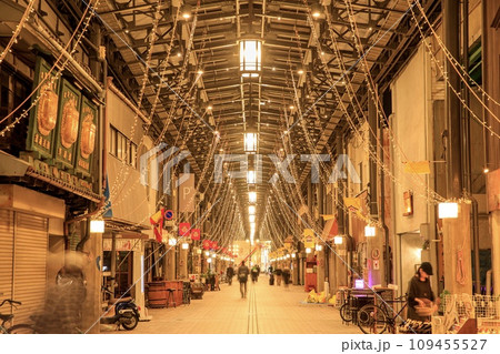 名古屋市、円頓寺商店街のアーケード 109455527