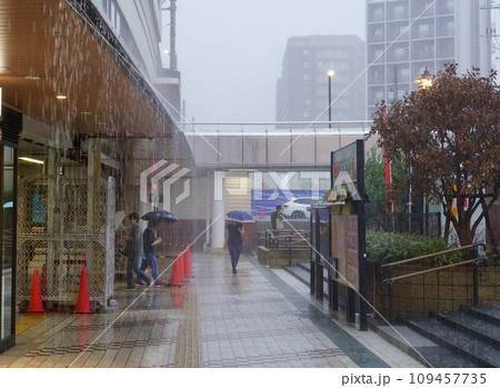 ゲリラ豪雨 ゲリラ豪雨 109457735