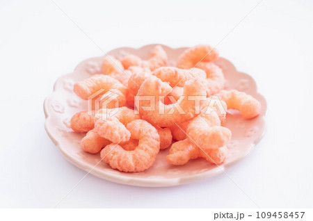 イチゴ味のコーン菓子 イチゴ味のコーン菓子 109458457