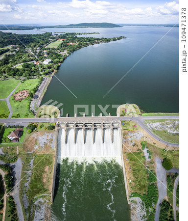 Aerial view of Pasak Chonlasit Dam in Lopburi, thailand Aerial view of Pasak Chonlasit Dam in Lopburi, thailand 109471378