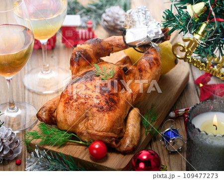 鶏の丸焼き ローストチキン クリスマス 鶏の丸焼き ローストチキン クリスマス 109477273