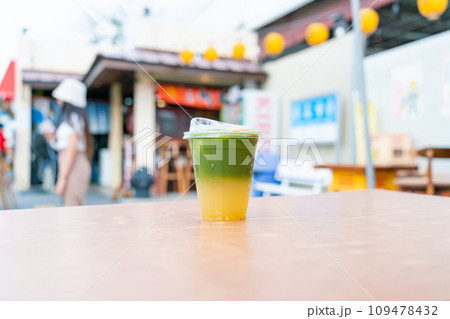 matcha green tea with yuzu soda matcha green tea with yuzu soda 109478432