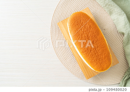 cheese cake in Japanese style cheese cake in Japanese style 109480020