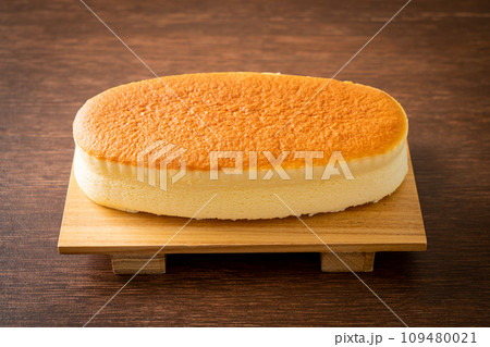 cheese cake in Japanese style cheese cake in Japanese style 109480021