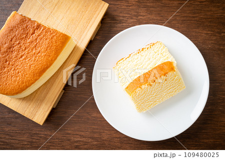 cheese cake in Japanese style cheese cake in Japanese style 109480025
