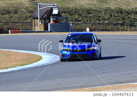 CIVIC eHEV 109487613