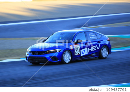CIVIC eHEV 109487761