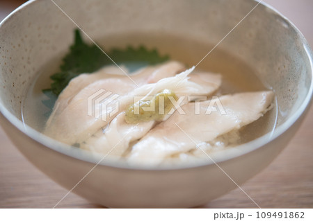 天然真鯛の出汁茶漬け 109491862