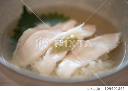 天然真鯛の出汁茶漬け 109491863