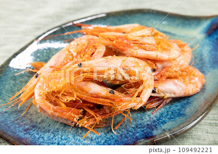 美味しい甘エビの素揚げ 美味しい甘エビの素揚げ 109492221