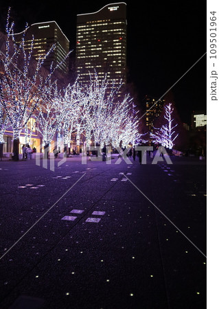 蛍のように光るグランモール公園 109501964