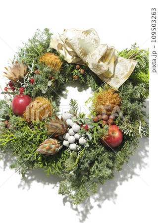 手作りクリスマスリース 手作りクリスマスリース 109503263