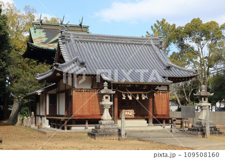 瀧宮神社　幣拝殿と本殿 109508160