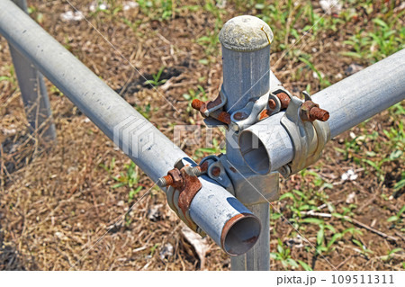 錆び付いたクランプ 錆び付いたクランプ 109511311