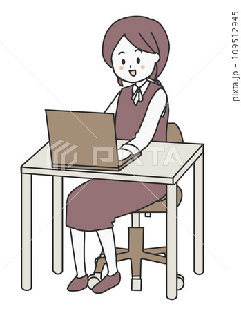 パソコンを操作している女性 109512945