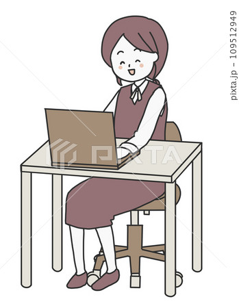 パソコンを操作して笑顔の女性 109512949