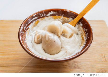 里芋に里芋を和える 109516988