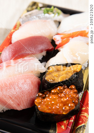 美味しい寿司パック 109521920