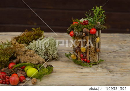 DIY autumn garden decoration for Thanksgiving day. made of natural materials and old tin can, zero waste DIY autumn garden decoration for Thanksgiving day. made of natural materials and old tin can, zero waste 109524595