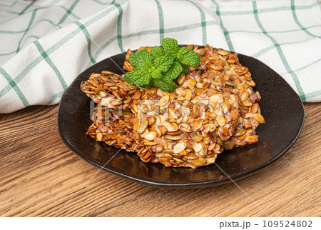Pumpkin Seeds Cookies, Pepita Grains Biscuit, Healthy Cereal Crackers, Homemade Pumpkin Seed Cookie Pumpkin Seeds Cookies, Pepita Grains Biscuit, Healthy Cereal Crackers, Homemade Pumpkin Seed Cookie 109524802