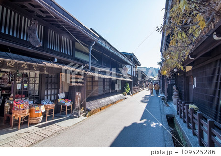 《飛騨高山の風景》古い町並 《飛騨高山の風景》古い町並 109525286