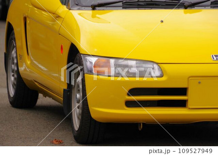 自動車イメージ　ホンダビートのフロントマスク 109527949