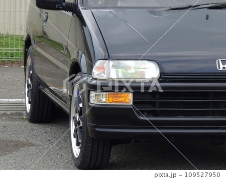 自動車イメージ　ホンダトゥデイ後期型のフロントマスク 109527950