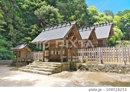 【山口大神宮】 山口県山口市滝町 【山口大神宮】 山口県山口市滝町 109528253