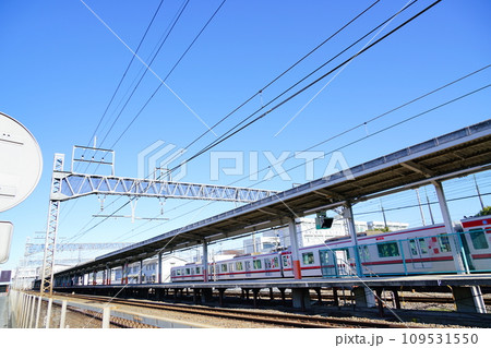 北春日部駅東口と13000系 北春日部駅東口と13000系 109531550