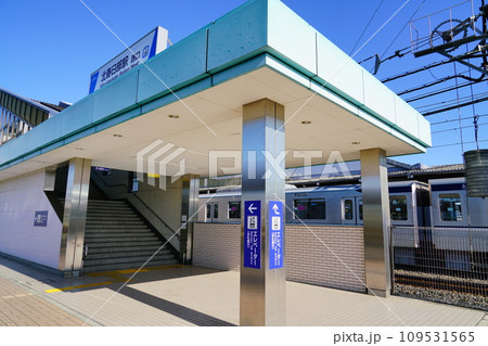 北春日部駅に停車する13000系 109531565