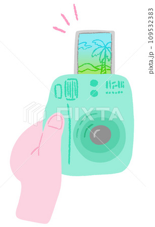 かわいいパステルカラーのインスタントカメラとフィルム、おしゃれな手描きイラスト かわいいパステルカラーのインスタントカメラとフィルム、おしゃれな手描きイラスト 109532383