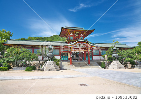 【防府天満宮】 山口県防府市松崎町 【防府天満宮】 山口県防府市松崎町 109533082