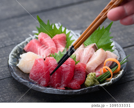 刺身盛り合わせ 109533331