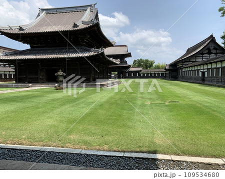富山県の瑞龍寺 富山県の瑞龍寺 109534680