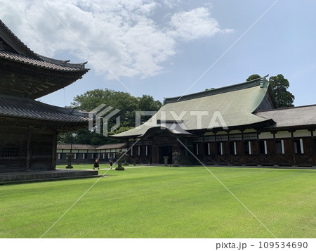 富山県の瑞龍寺 富山県の瑞龍寺 109534690