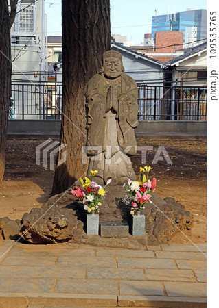 雑司ヶ谷鬼子母神堂（豊島） 109535765