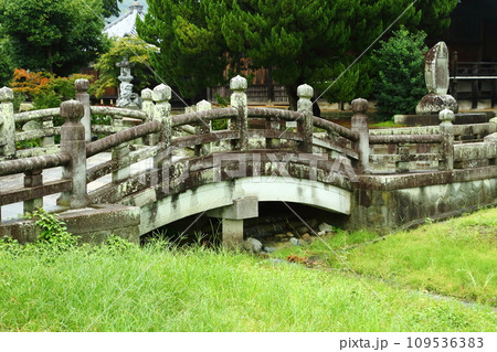 酒見寺の石橋 109536383