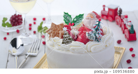 クリスマスケーキ 109536880