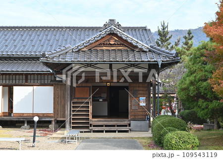 【但馬の小京都】 出石・城下町　出石家老屋敷 109543119