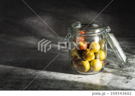 Dates on black background plate 109543682