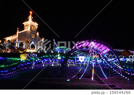 熊本県天草市・美しいイルミネーションの大江天主堂 109544266