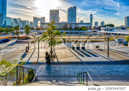 東京都江東区の都市風景 有明駅 国際展示場駅 東京都江東区の都市風景 有明駅 国際展示場駅 109544397