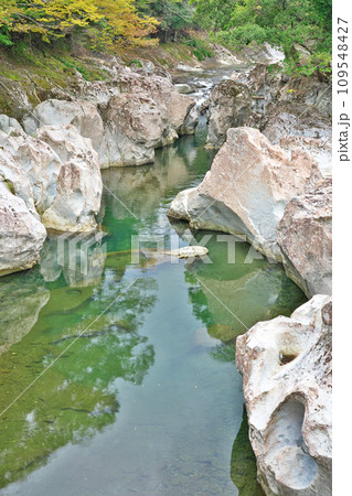 【猿飛千壺峡】 大分県中津市山国町草本 109548427