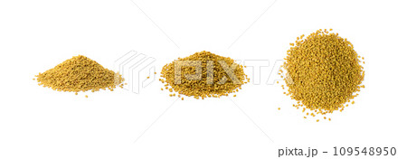Fenugreek Seeds Isolated, Dry Trigonella, Spicy Methi Dana Grains, Indian Kitchen Seasoning Ingredient 109548950