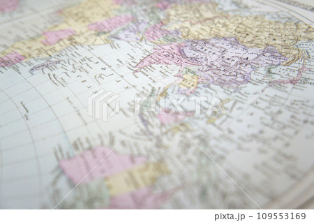 古い世界地図の中の日本 109553169